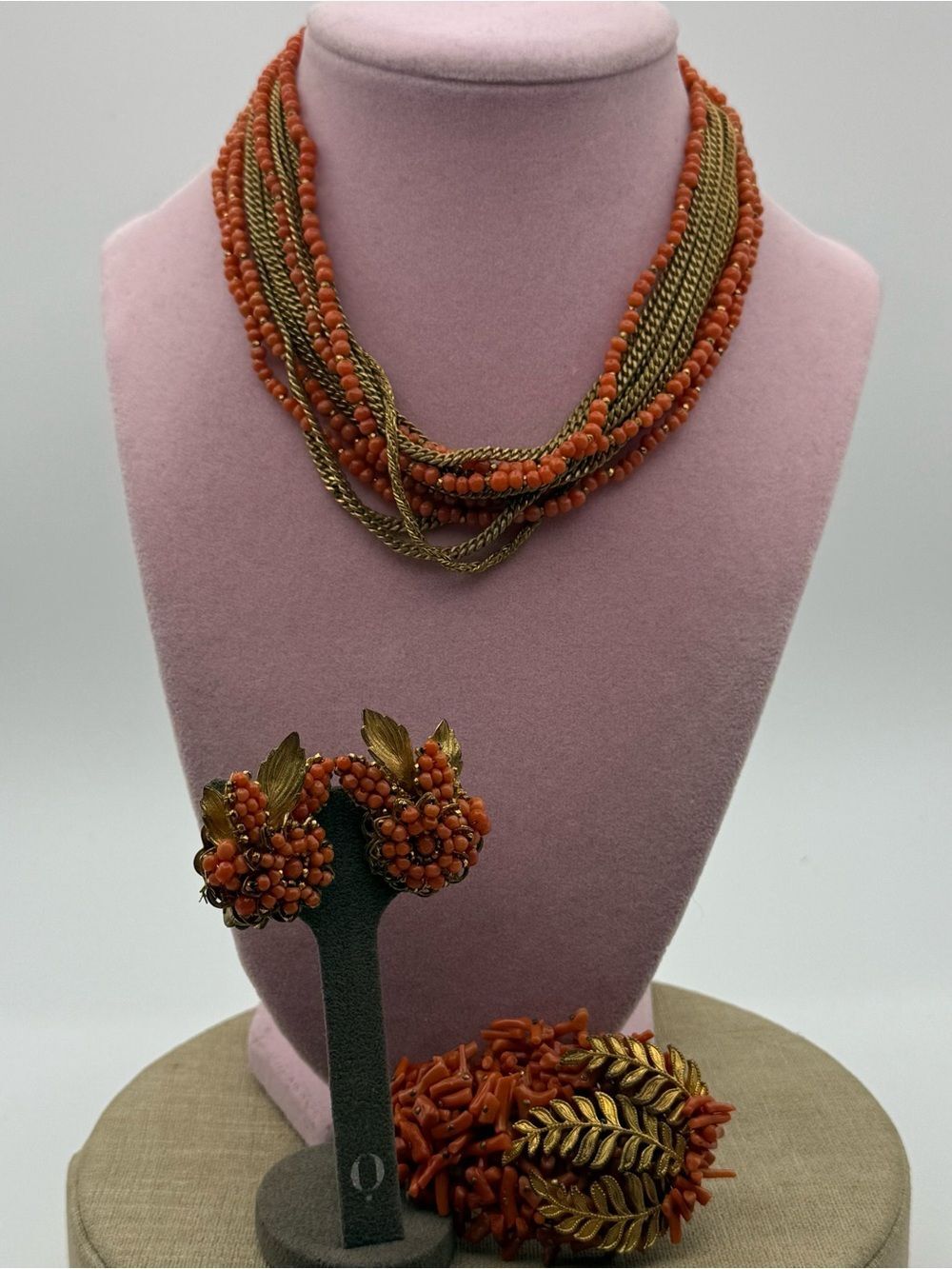 Robert De Mario N.Y Multi-Strand Coral Bead & Gold-Tone Leaf Jewelry Set